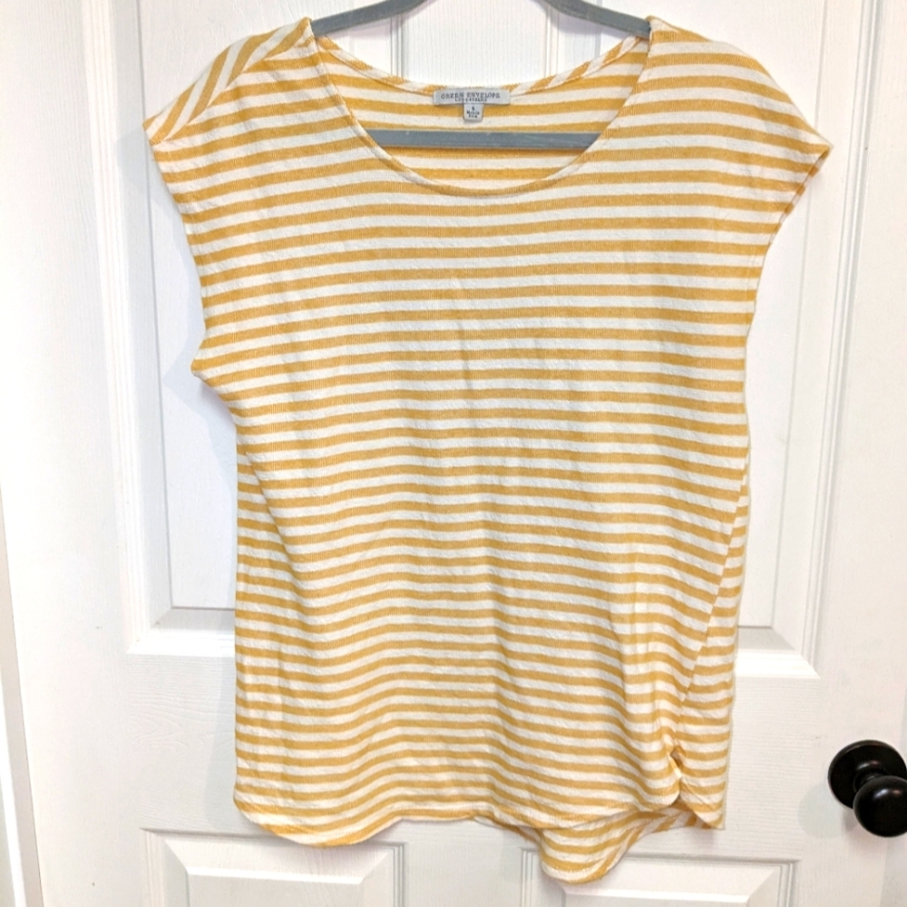 Green Envelope Los Angeles Striped Women’s Top Size Large Yellow Gold and white